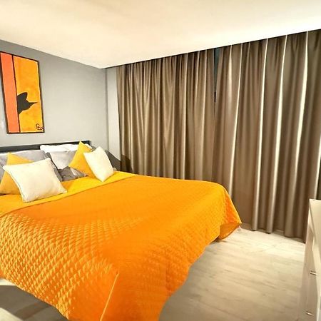Апартаменти Dora Park-Porta Susa Private Parking&Netflix Турин Екстер'єр фото