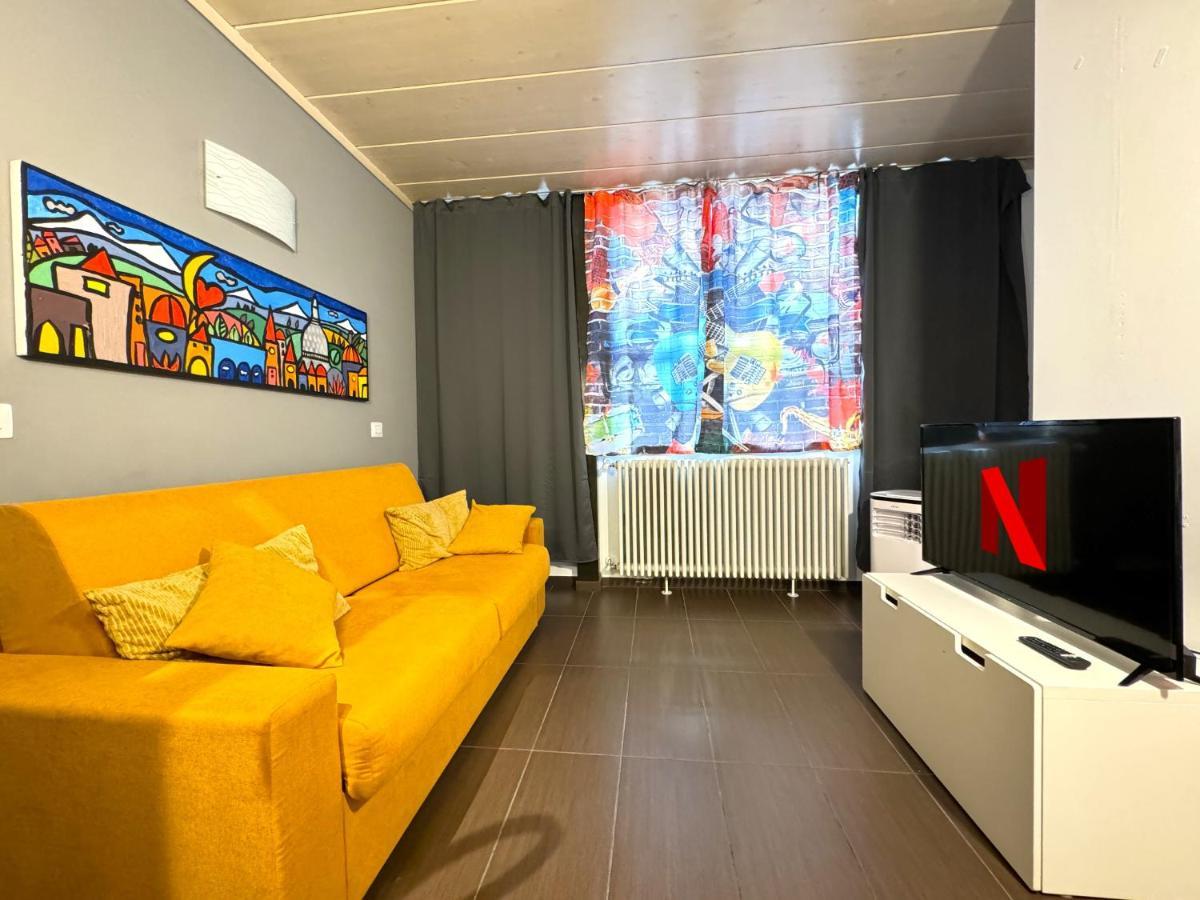 Апартаменти Dora Park-Porta Susa Private Parking&Netflix Турин Екстер'єр фото